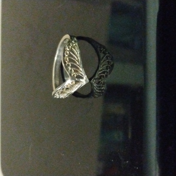 Jewelry - Vintage Sterling Silver 925 Angel Wings Women's size 9 Ring